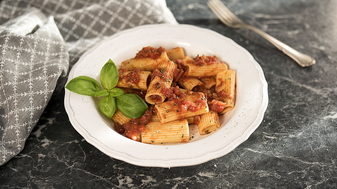 Rigatoni mit Balsamico-Tomatensauce | ORO di Parma