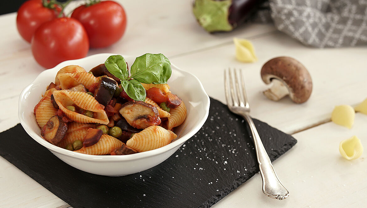 Muschelnudeln auf Tomaten-Knoblauch-Sauce | ORO di Parma